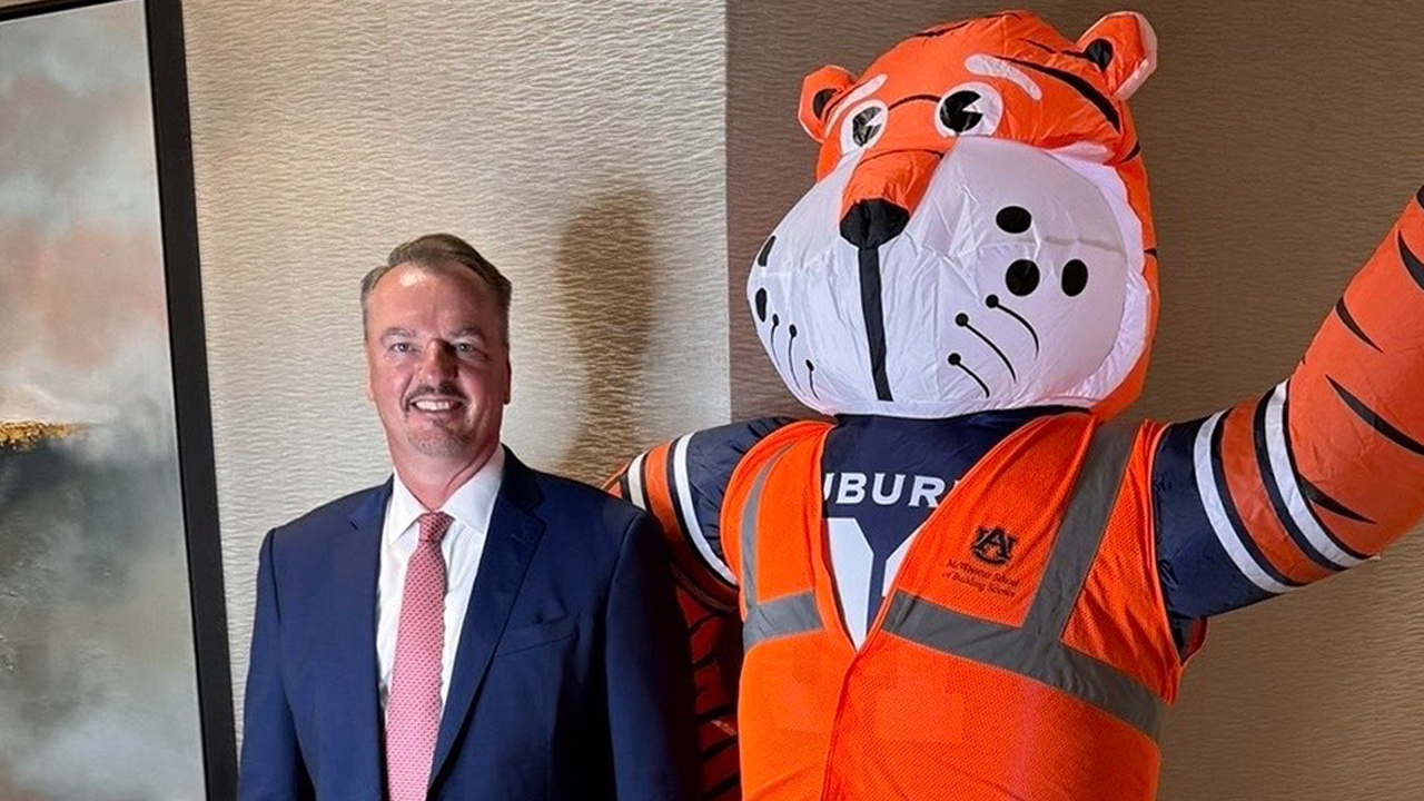 Dr. Frank Mitloehner at Auburn University’s Distinguished Lecturer Series: Building a Toolbox of Sustainable Solutions