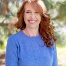 Headshot photo of Tracey Sellers